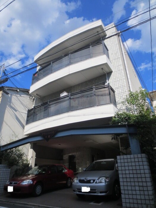 グランシャリオ・オオヤブの物件外観写真