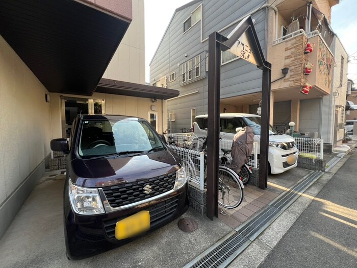 アベニュ－ＫＮの物件外観写真