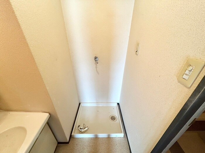 パルティ－ルステ－ジ・Ⅰの物件内観写真