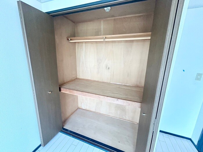 パルティ－ルステ－ジ・Ⅰの物件内観写真