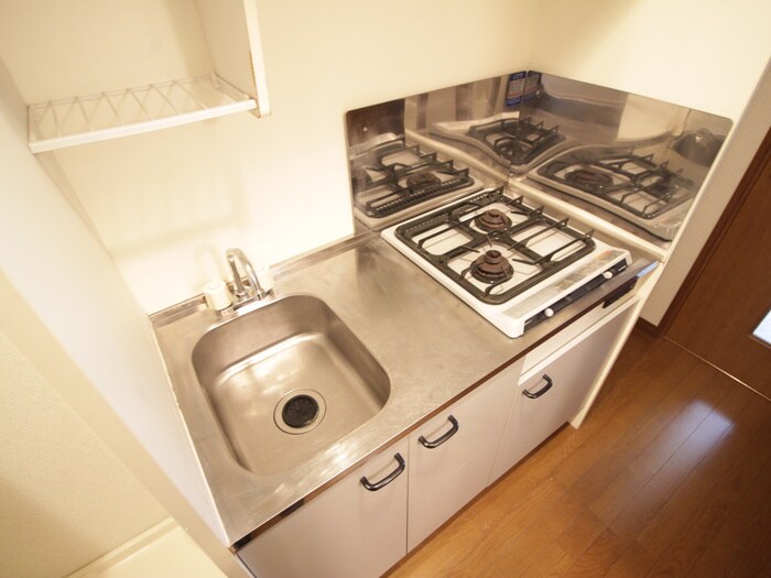 ｱﾝﾌﾟﾙｰﾙﾌｪｰﾙ大利町の物件内観写真