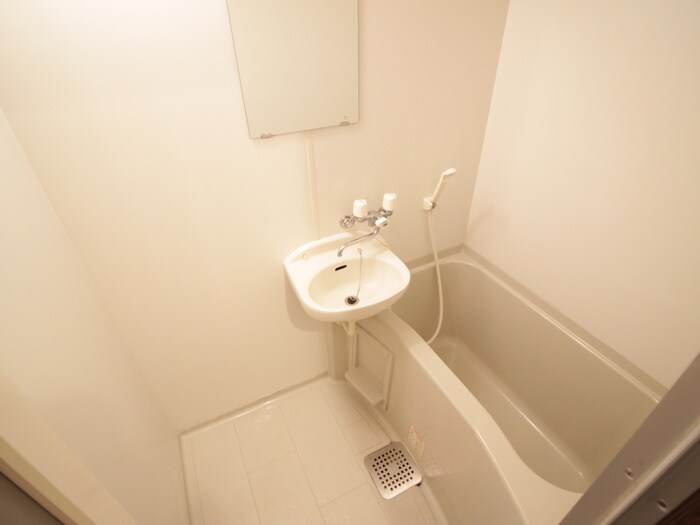 ｱﾝﾌﾟﾙｰﾙﾌｪｰﾙ大利町の物件内観写真