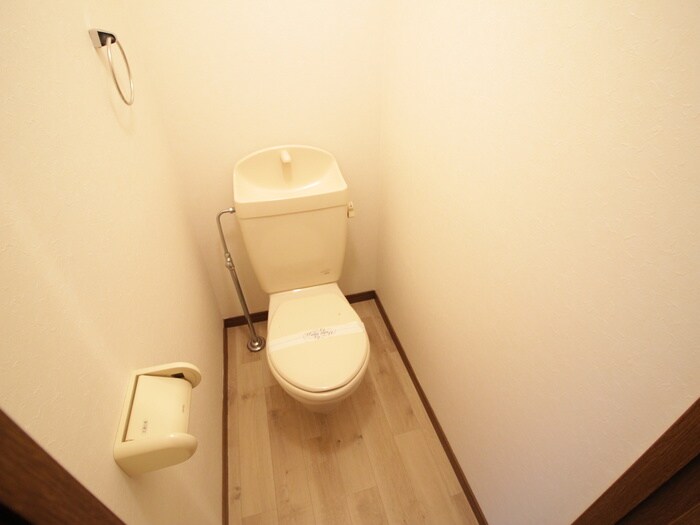 ｱﾝﾌﾟﾙｰﾙﾌｪｰﾙ大利町の物件内観写真