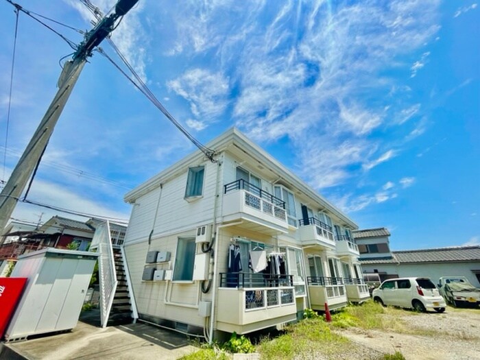 ディアコルモ東香里の物件外観写真