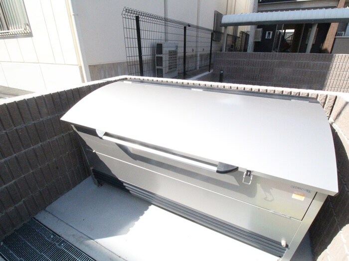 トゥジーテの物件外観写真