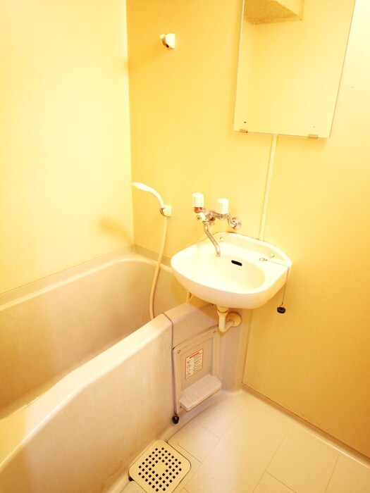 ジュネス堀川の物件内観写真