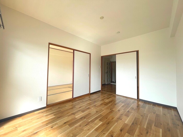 リバ－サイド上野の物件内観写真