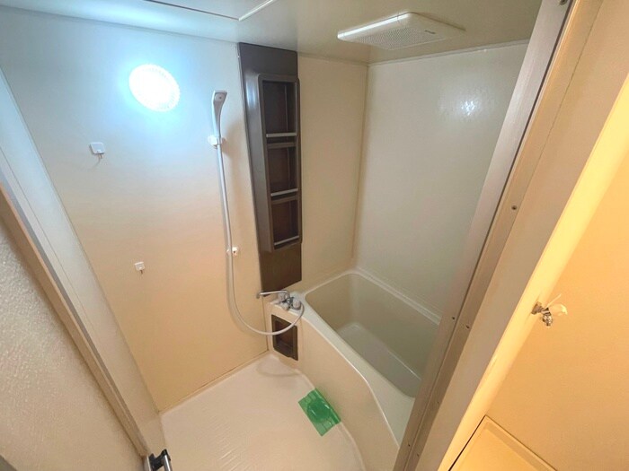 リバ－サイド上野の物件内観写真