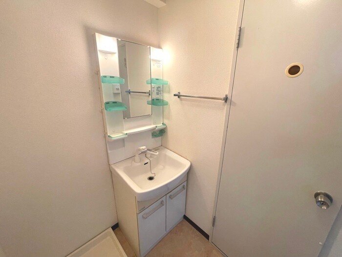 リバ－サイド上野の物件内観写真