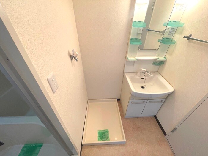 リバ－サイド上野の物件内観写真