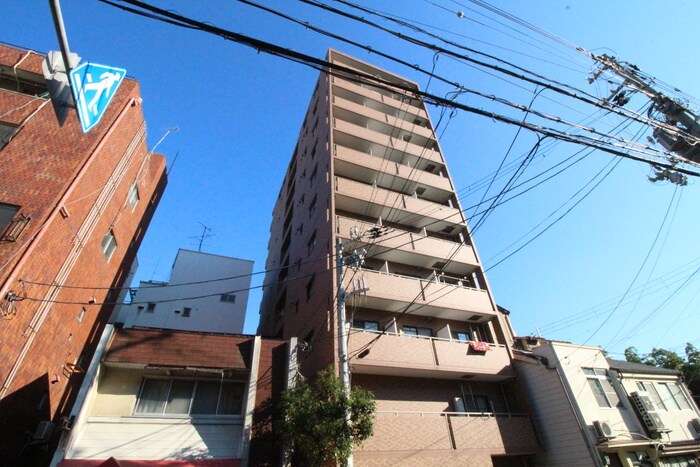 プレサンス神戸裁判所前の物件外観写真