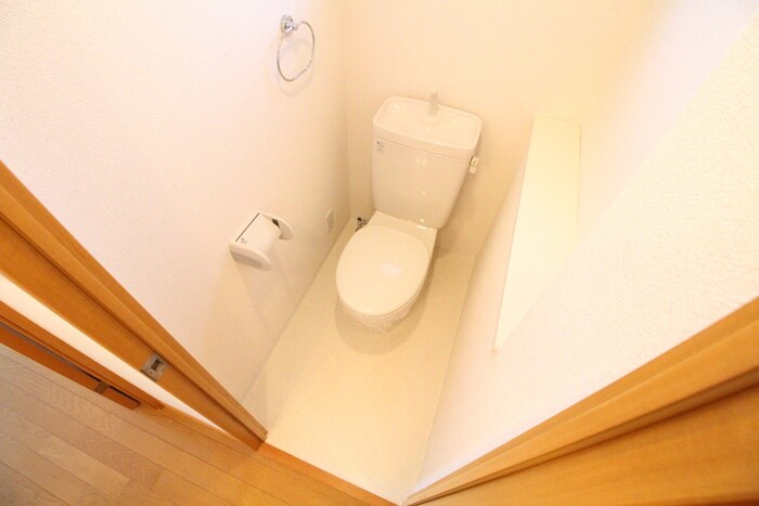 プレサンス神戸裁判所前の物件内観写真