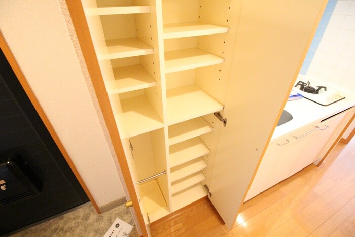 プレサンス神戸裁判所前の物件内観写真