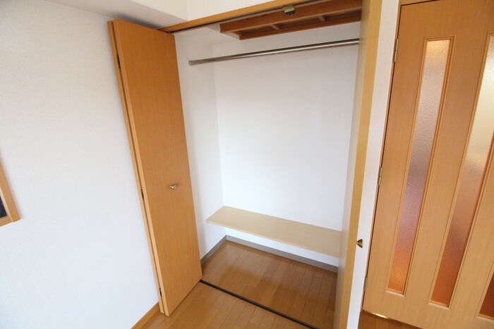 プレサンス神戸裁判所前の物件内観写真