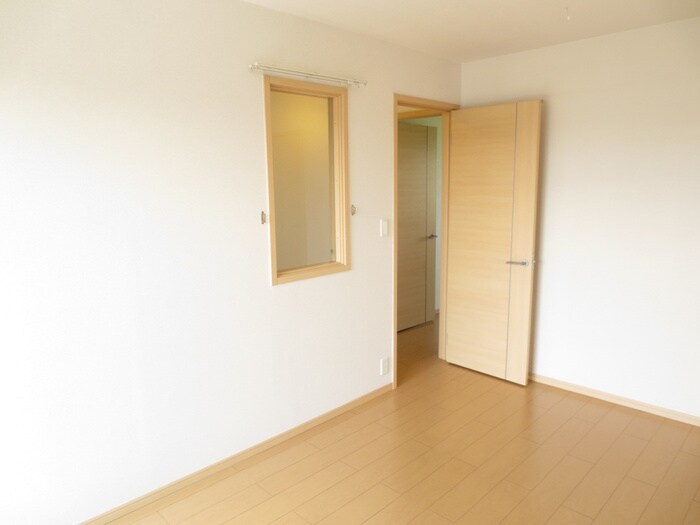 オ－ヴェスト２号館の物件内観写真