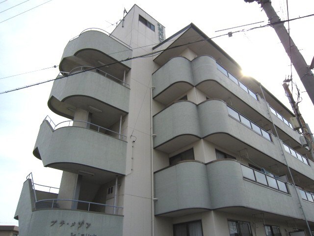 プチメゾンヒルマの物件外観写真