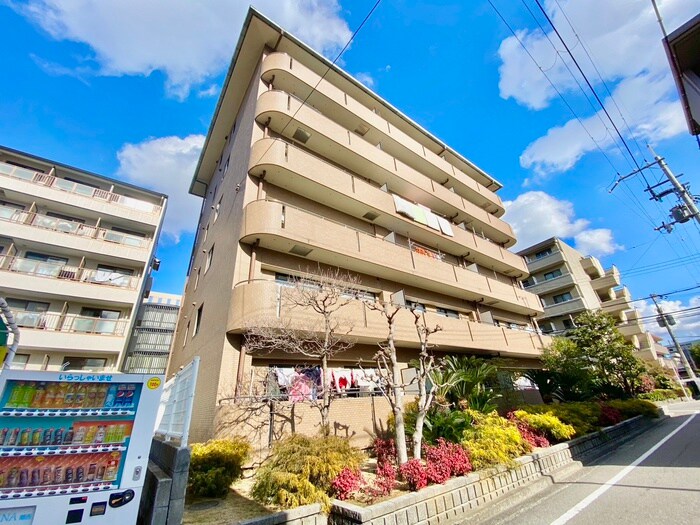 ギャラクシー三国ヶ丘の物件外観写真