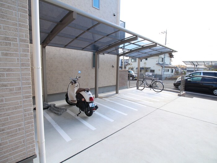 アムール彩都Ⅱの物件外観写真