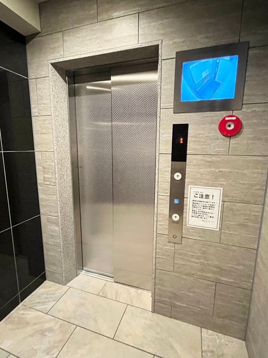 ﾌﾟﾚｻﾝｽ南堀江ｻﾞ･ｾﾝｽ(1002)の物件外観写真