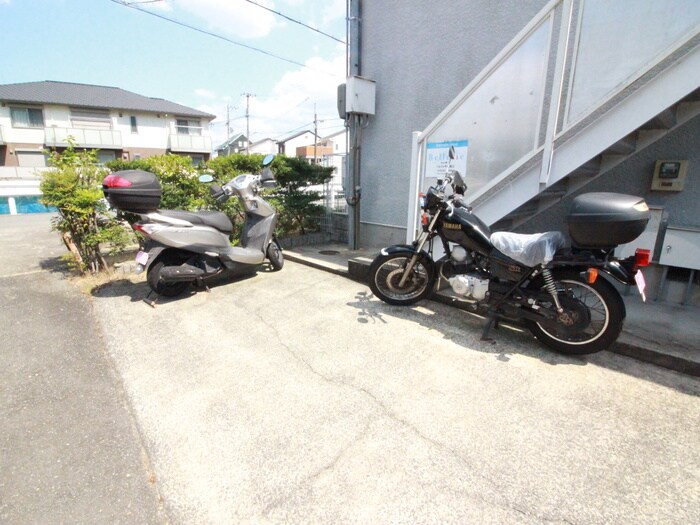 パリス嵐山の物件外観写真