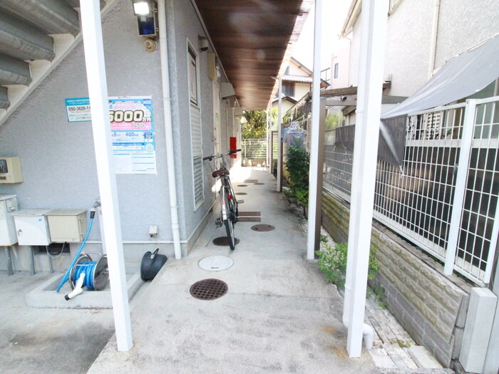 パリス嵐山の物件外観写真