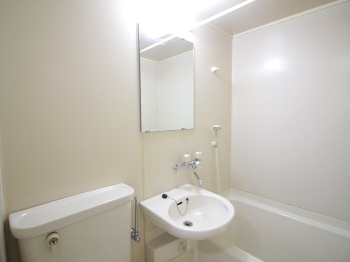 パリス嵐山の物件内観写真