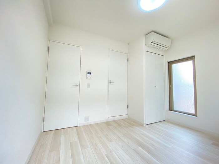 グレースアレイ西院の物件内観写真