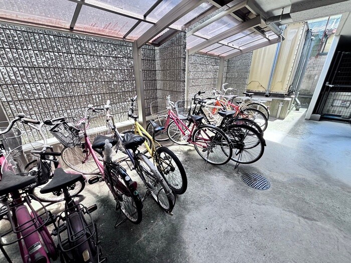 エリーフラッツ西洞院の物件外観写真