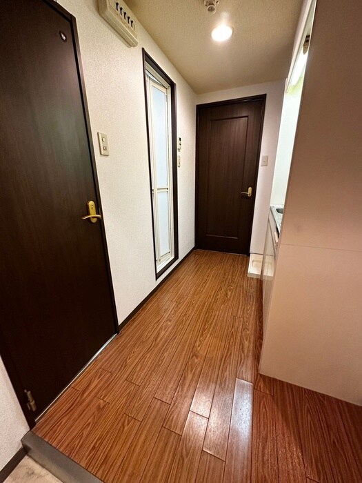 エリーフラッツ西洞院の物件内観写真