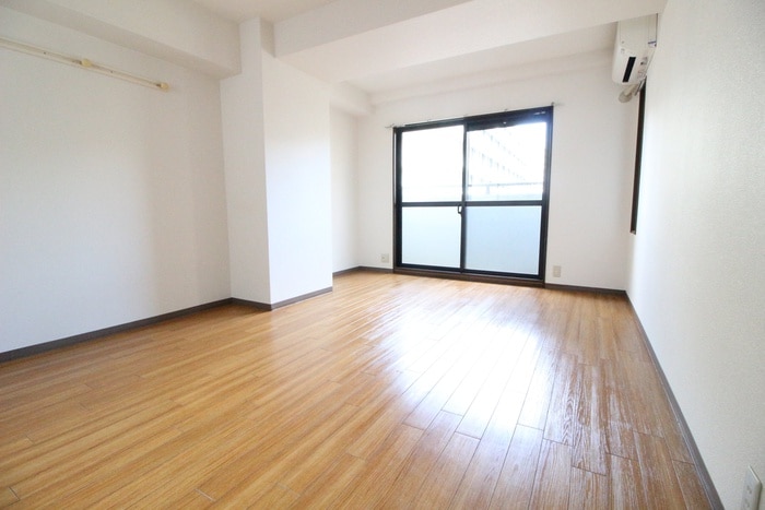 エリーフラッツ西洞院の物件内観写真