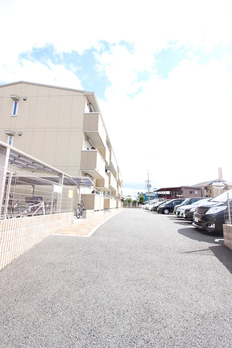 ビュ－大久保の物件外観写真