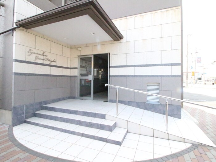 恵我之荘グランドハイツの物件外観写真