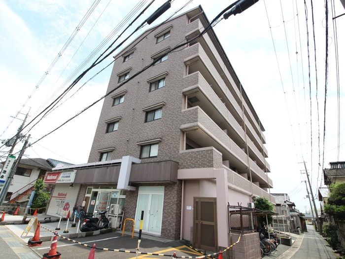 メゾンドソレイユの物件外観写真