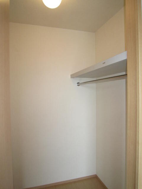 レフィナ－ドカルチェＣ棟の物件内観写真