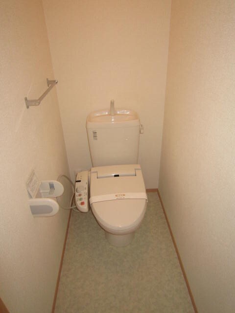 レフィナ－ドカルチェＣ棟の物件内観写真