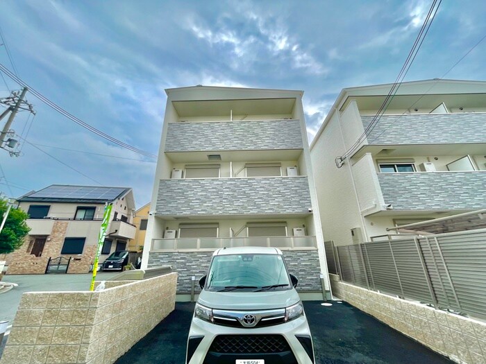 クリエオーレ藤阪中町Ⅰの物件外観写真