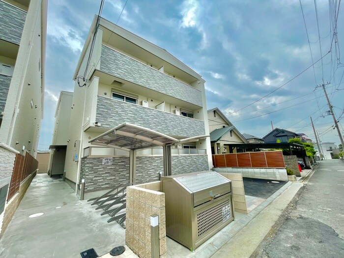 クリエオーレ藤阪中町Ⅱの物件外観写真