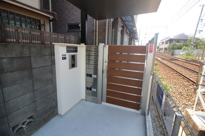 モンソレイユ本山北町の物件外観写真