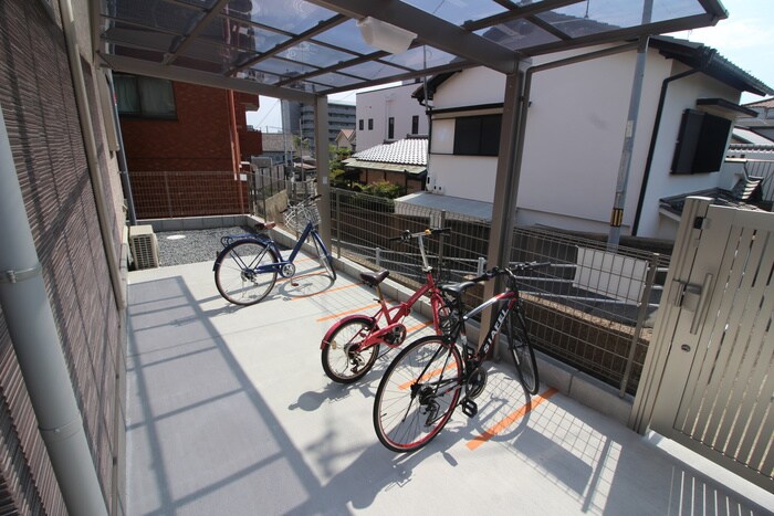 モンソレイユ本山北町の物件外観写真