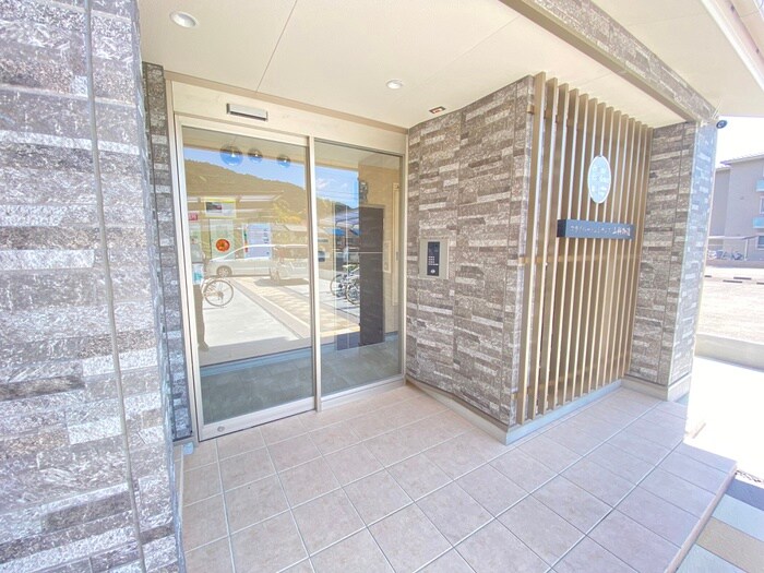 プライベートレジデンス山科御陵の物件外観写真