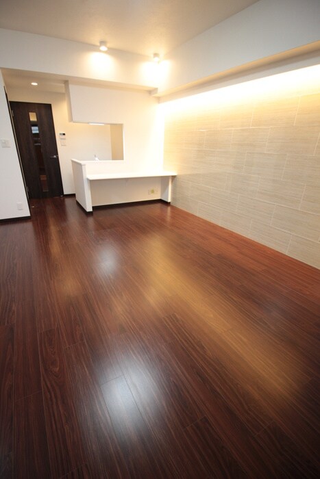 プレジオ本町の物件内観写真