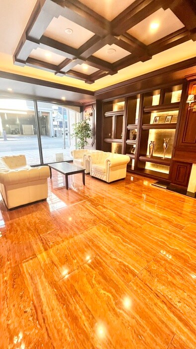 プレジオ本町の物件外観写真