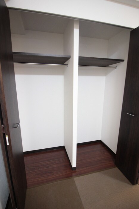 プレジオ本町の物件内観写真