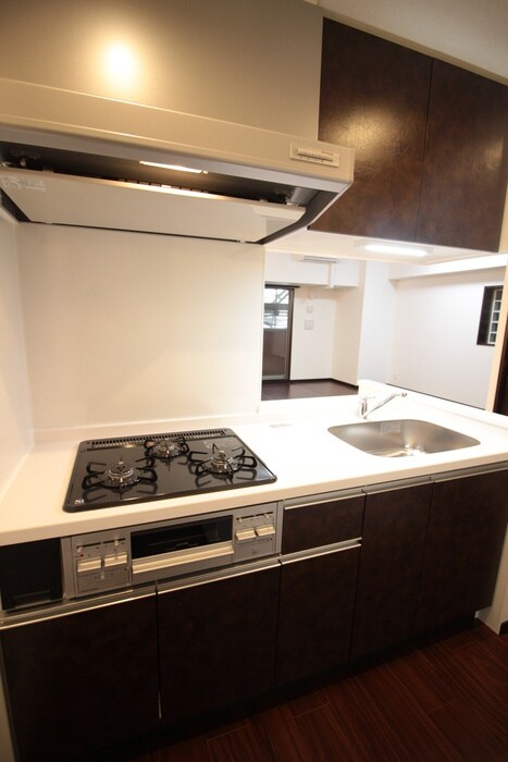 プレジオ本町の物件内観写真