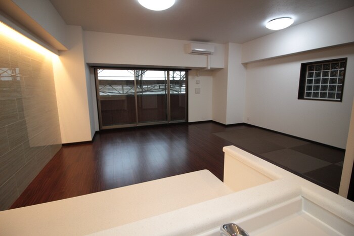 プレジオ本町の物件内観写真