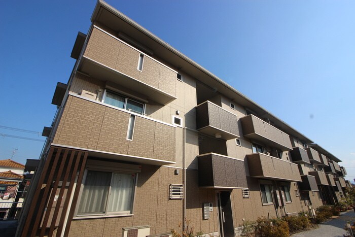 カーサ高善B棟の物件外観写真