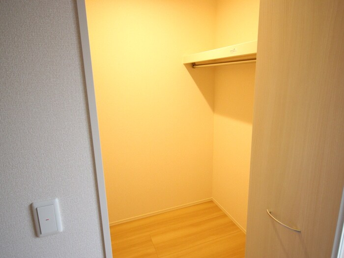 カーサ高善B棟の物件内観写真