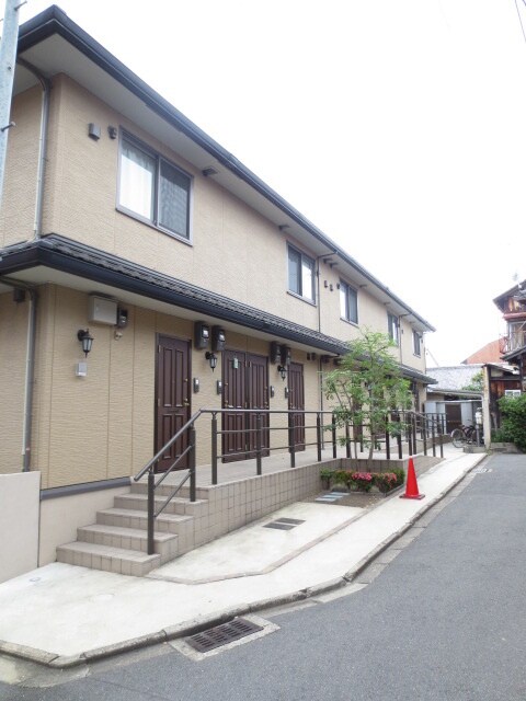 グレースコート中野の物件外観写真