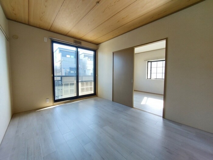 エバ－コ－ト高槻の物件内観写真