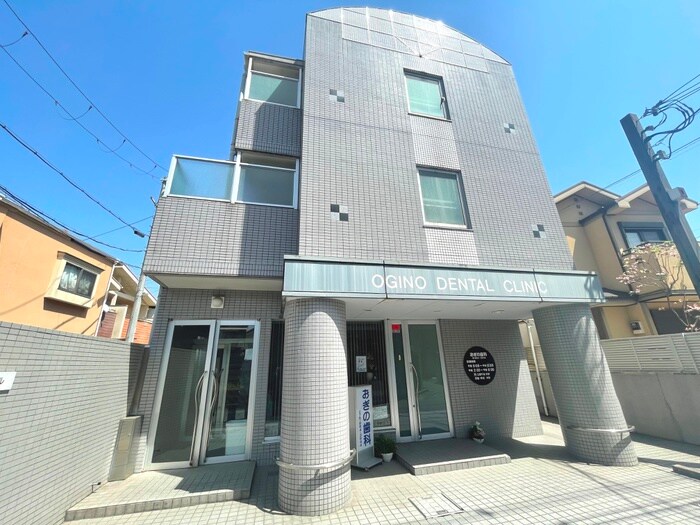 グランエスポワ－ルの物件外観写真